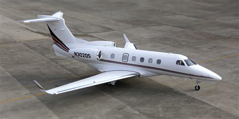 NetJets .